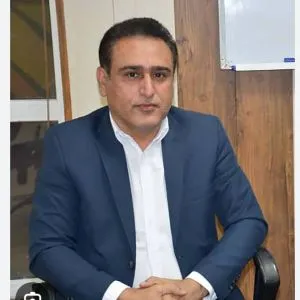 ایمان شریفات